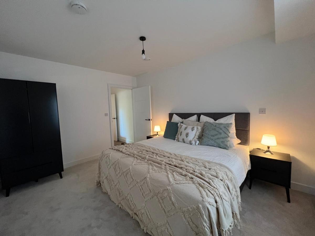 Prospect Quarter Apartments In Old Town 스윈던 외부 사진