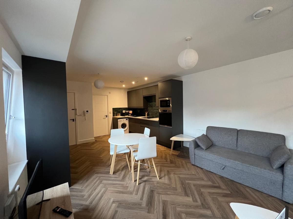 Prospect Quarter Apartments In Old Town 스윈던 외부 사진