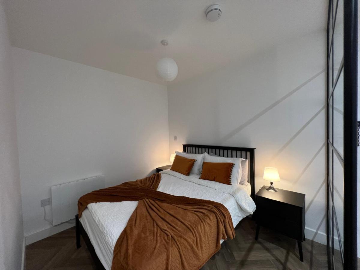 Prospect Quarter Apartments In Old Town 스윈던 외부 사진